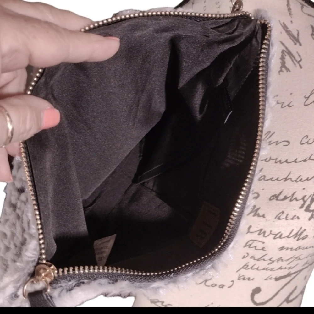 LIB Faux Fur Clutch Wristlet NWT